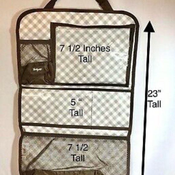 Thirty-One Gifts:  Hang-Up Activity Organizer - Picture 1 of 4
